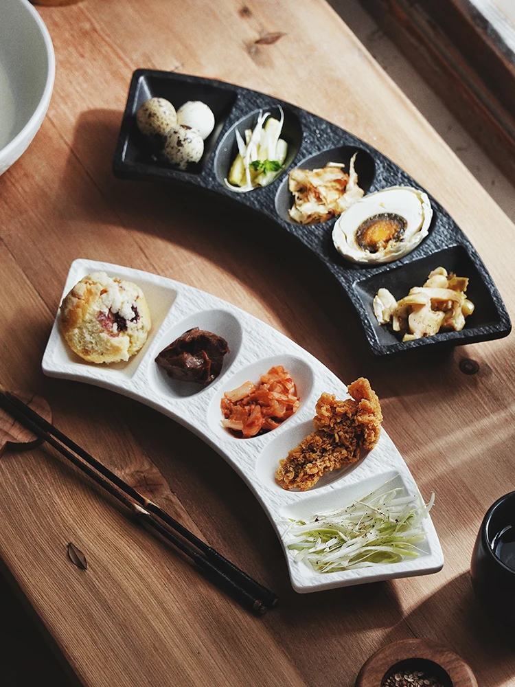 

Multi-flavor Plate Creative Ceramic Restaurant Sauce Plate Dipping Sauce Plate Barbecue Barbecue Seasoning Plate