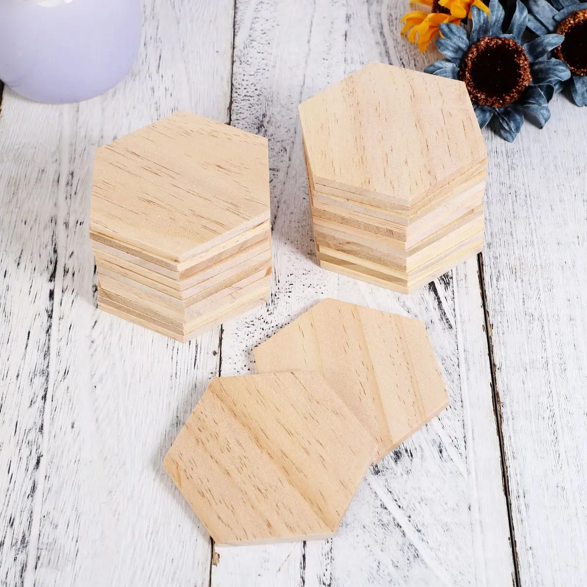 

25Pcs Wood Chips Wooden Hexagonal Slices Blank Name Tags Wooden Shapes Ornaments for Party Wedding Home Decoration 9cm