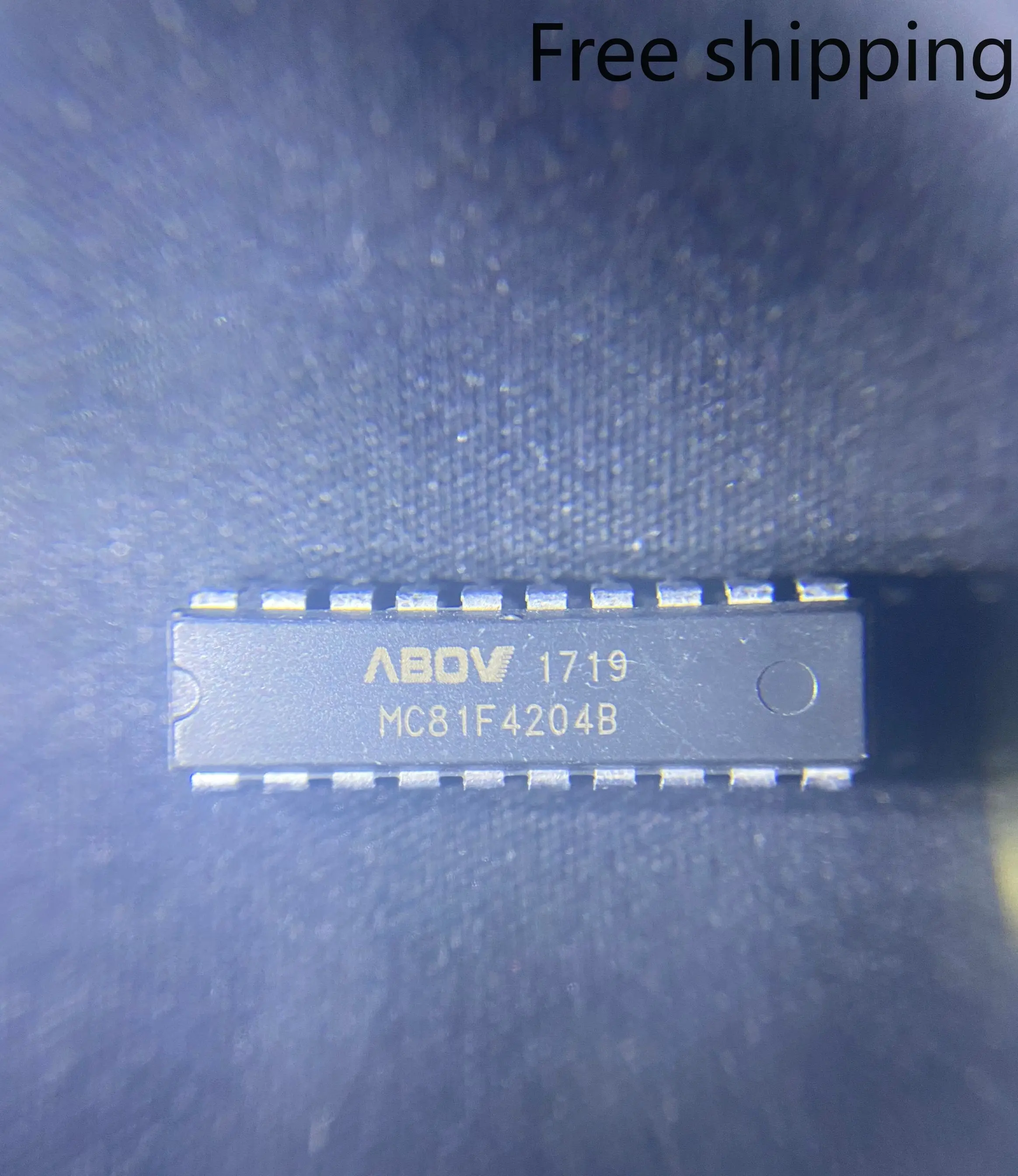 

5pcs/lot MC81F4204 MC81F4204B DIP20 NEW Original in stock.
