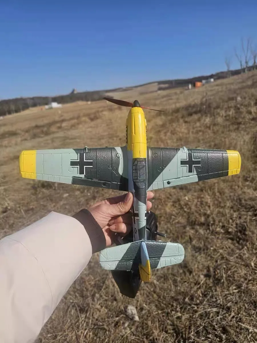 Радиоуправляемый летательный аппарат Volantexrc Bf109 2 4 ГГц канала 400 мм с одной кнопкой