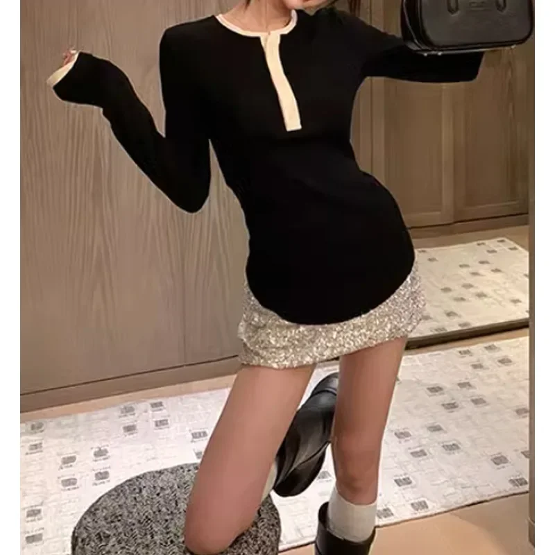 Женская футболка с круглым вырезом длинным рукавом