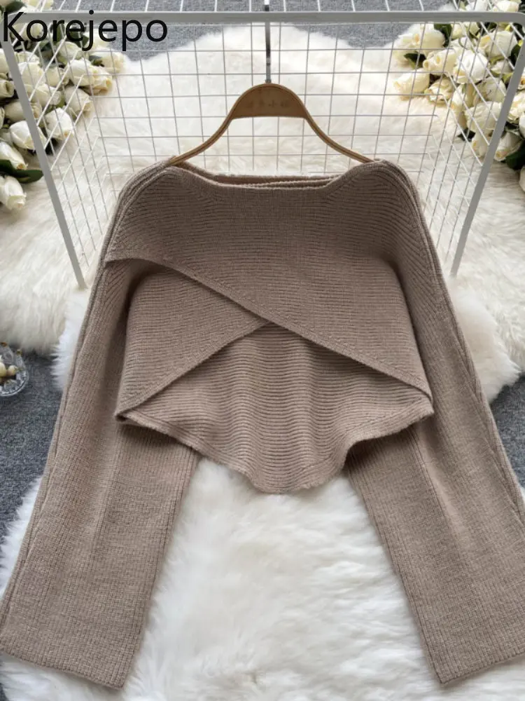 

Свитер женский ассиметричный с круглым вырезом, Осень-зима