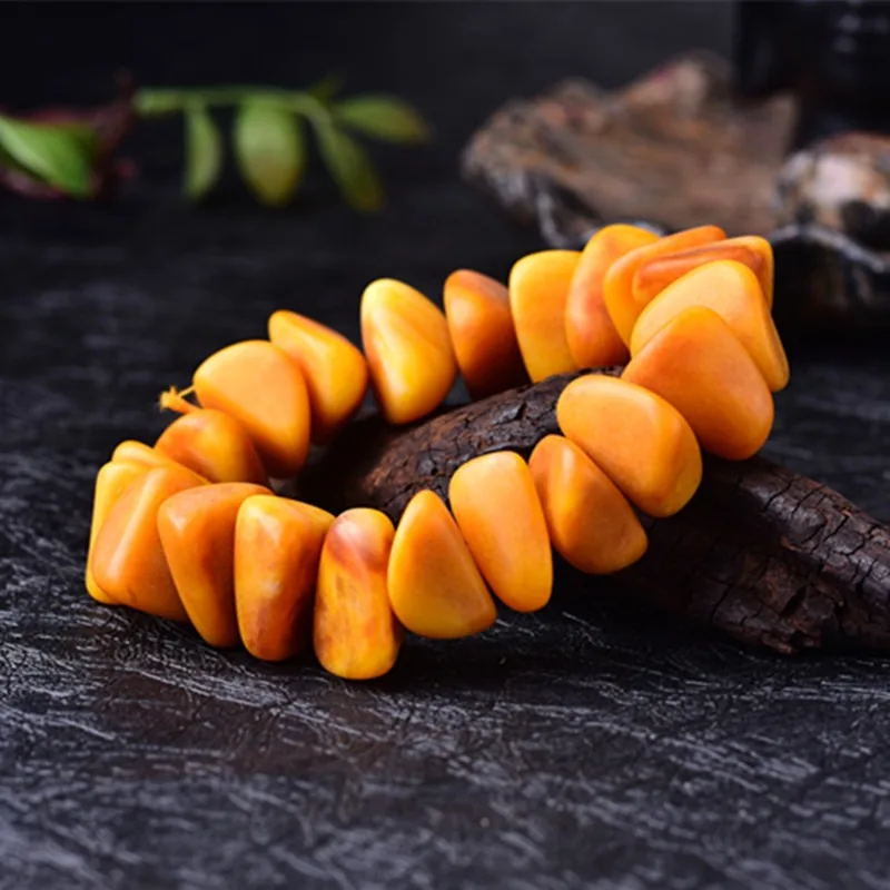 Желтый браслет с медовым воском и янтарным куриным маслом минималистичный