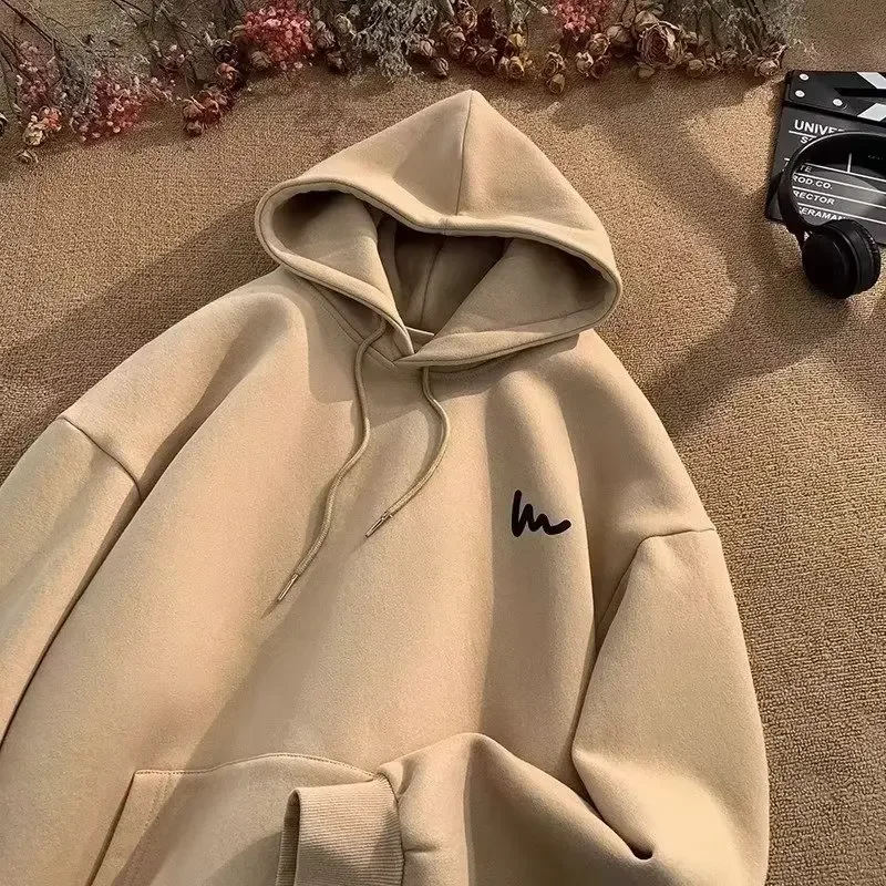 Свитшот с капюшоном в американском стиле