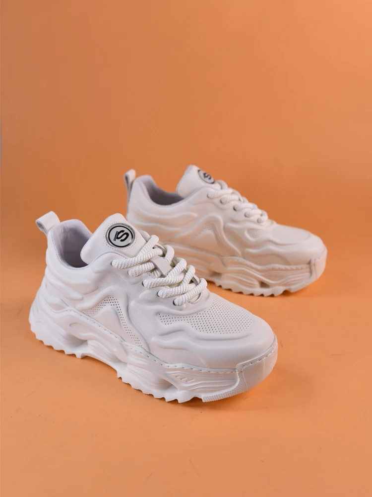 One Shoe Whole Hide High end Dad Shoes Thick Bottom Casual Sneaker Trendy All-Matching Men Elevator 243072