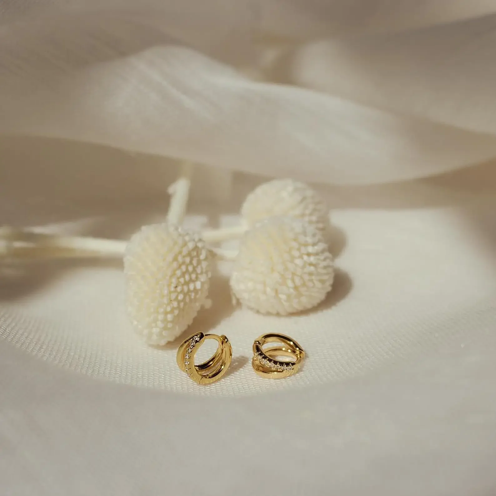 Универсальные золотые полукруглые серьги-гвоздики Европейский и американский