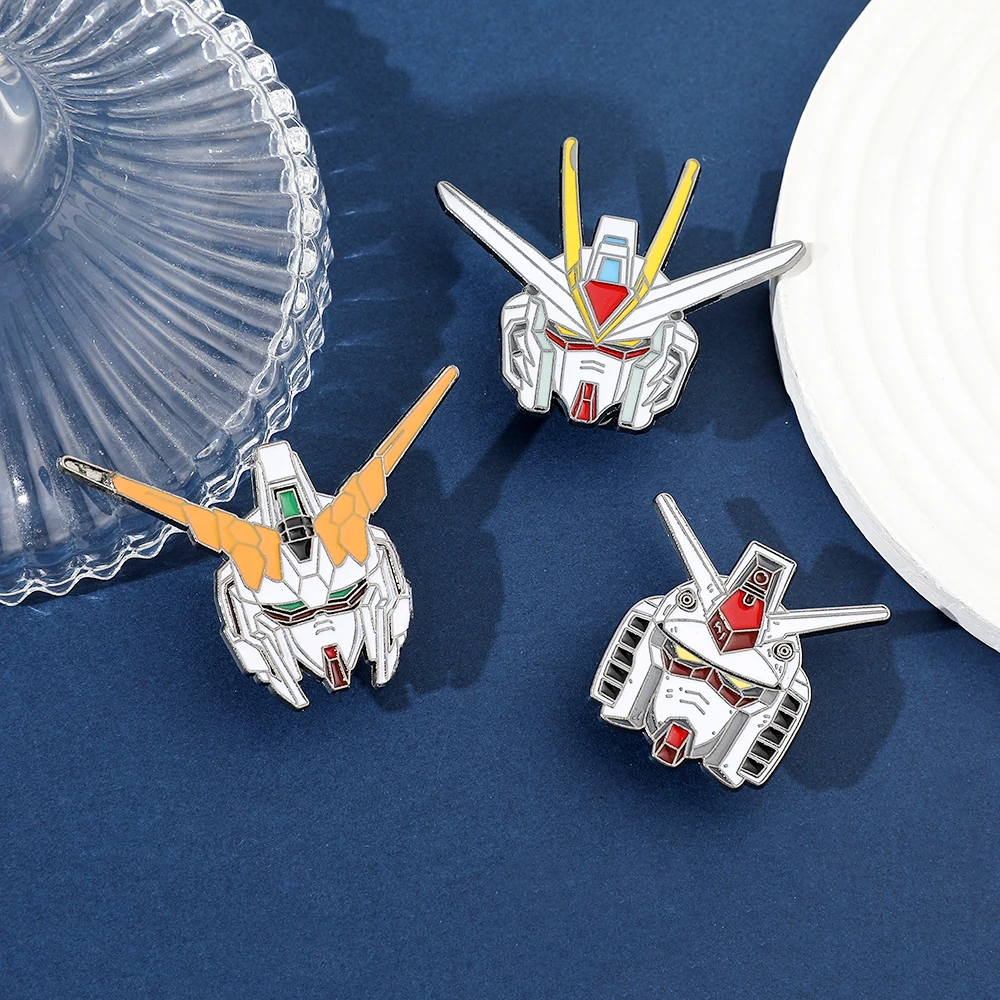 

Anime GUNDAM Brooch Jewelry RX-0 Freedom Gundam Enamel Button Badge for Clothing Lapel Backpack Pins Accessories Toys