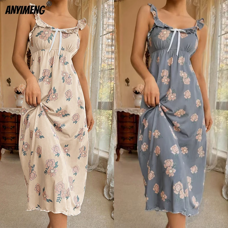 Женская ночная рубашка в стиле ретро