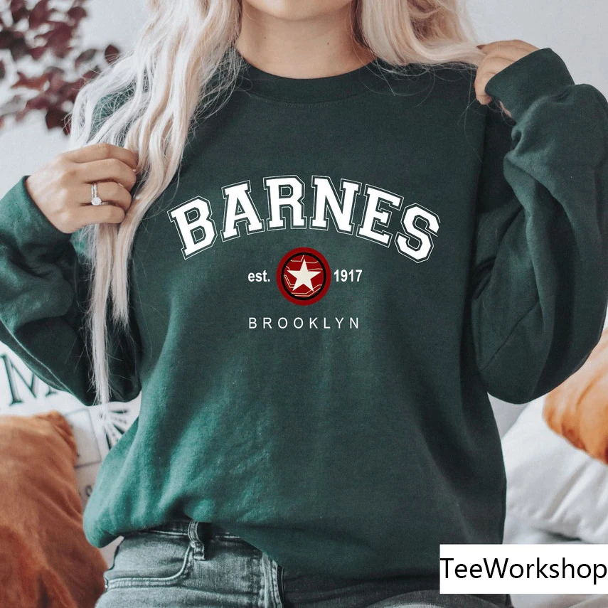 Женский свитшот Barnes 1917 с круглым вырезом Зимний пуловер изображением солдата