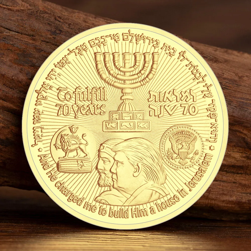 

Золотая монета Дональда Трампа