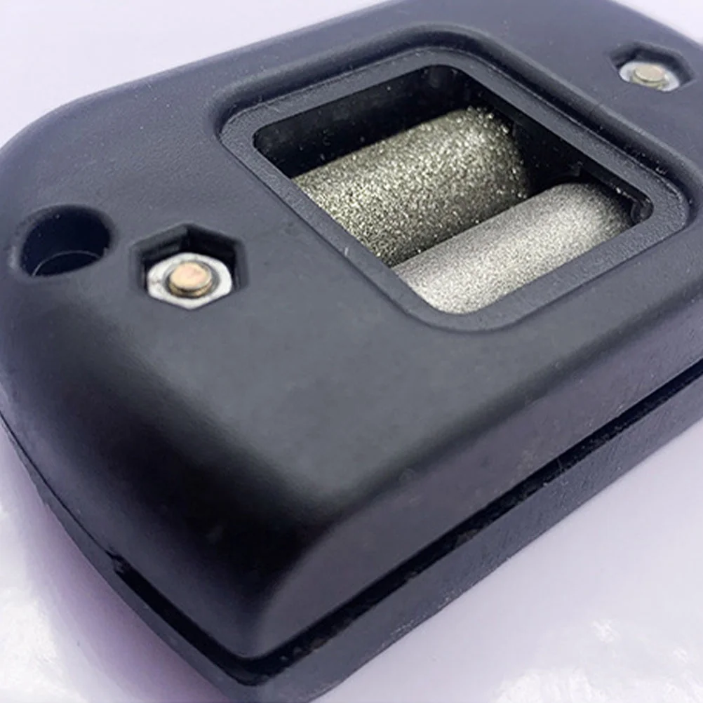 Рисунок 2 - Искусственные лезвия для льда