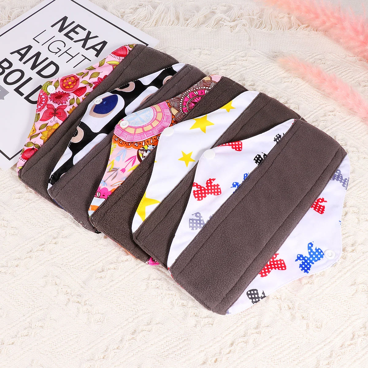 

Гигиенические прокладки, многоразовая менструальная салфетка из древесного угля, аксессуары для органических трусиков, женские моющиеся в...