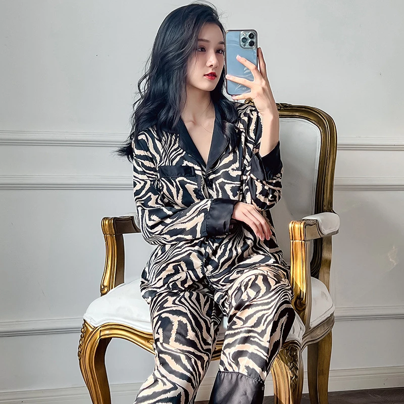 CAIYIER Black Leopard Grain Sexy Pajamas Set Luxury Casual Sleepwear Long Sleeve Pants Female Sleepwear Winter Party Nightwear