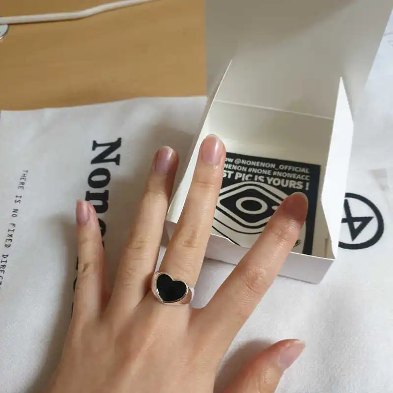 

Женское Винтажное кольцо из серебра 925 пробы, с черным сердцем