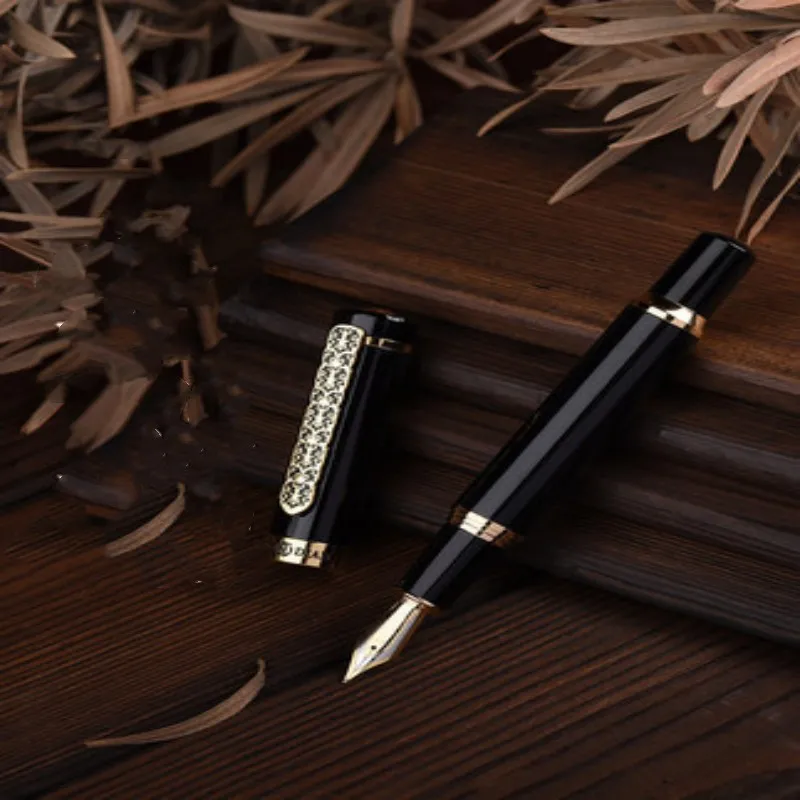 

Ручка перьевая Hongdian позолоченная, 1831 мм, с наконечником 0,7