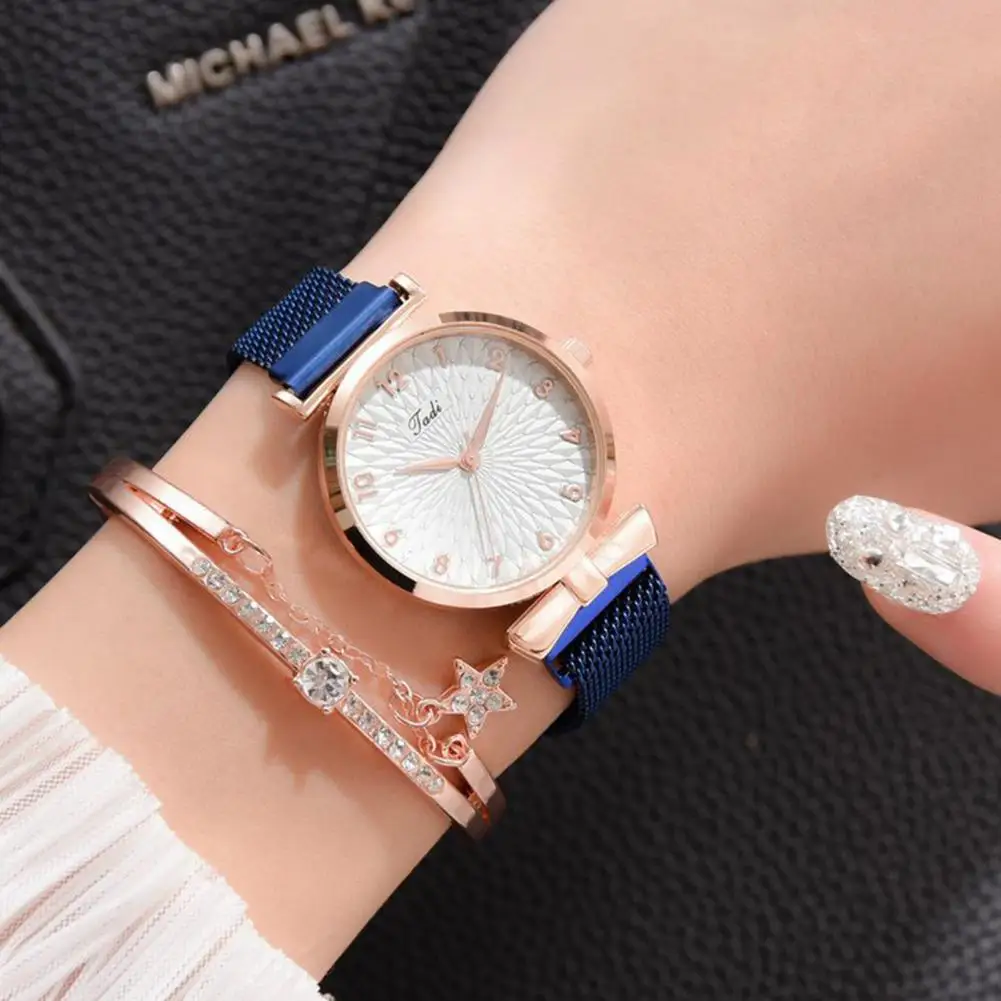 

2Pcs/Set Women Watch Bracelet Kit Round Dial Numerals Pointer Shiny Accurate Decorative Gift Ladies Quartz Wristwatch Rhinestone