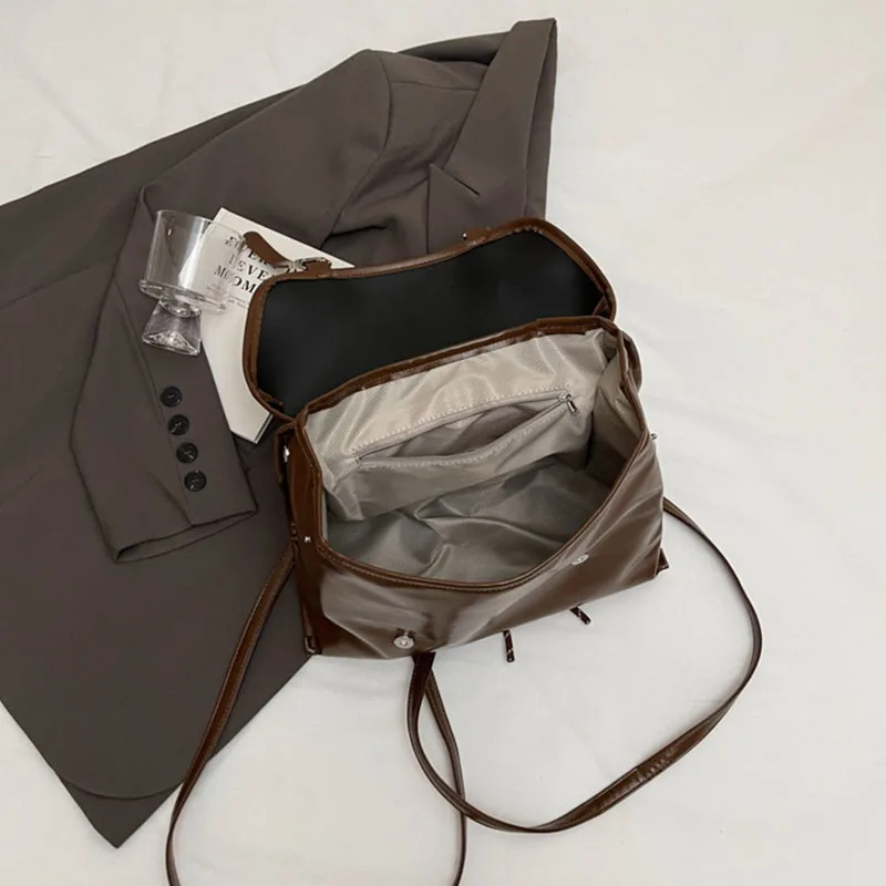 Женская сумка британский ретро-рюкзак новинка 2024 модный портативный портфель в