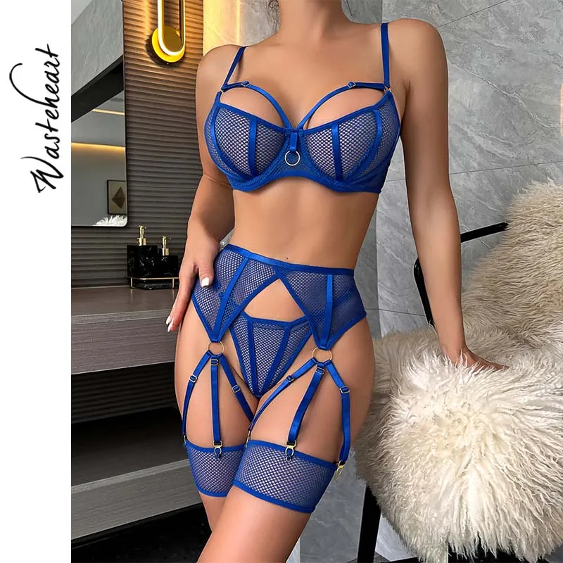 

Женское нижнее белье с подвязками и трусиками, 3 предмета