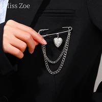 openable embossed heart brooches for suit enamel pin retro light luxury trend chain lapel badge for uniform jewelry accessories