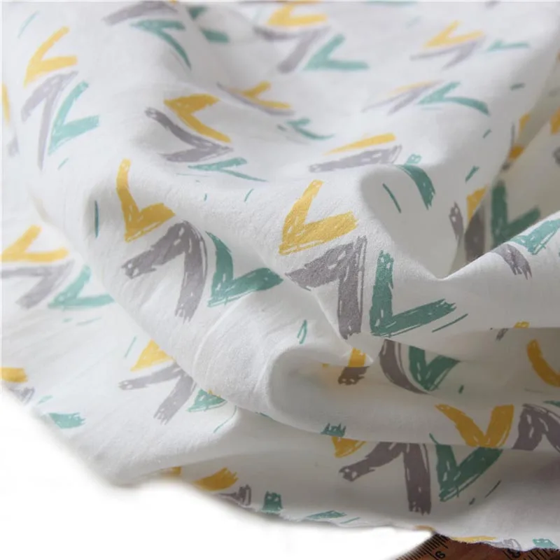 Tela de popelina 100% de algodón con estampado de flecha blanca, amarilla, gris y verde para manualidades, ropa de verano, vestido, camisa, blusa, falda, artesanía