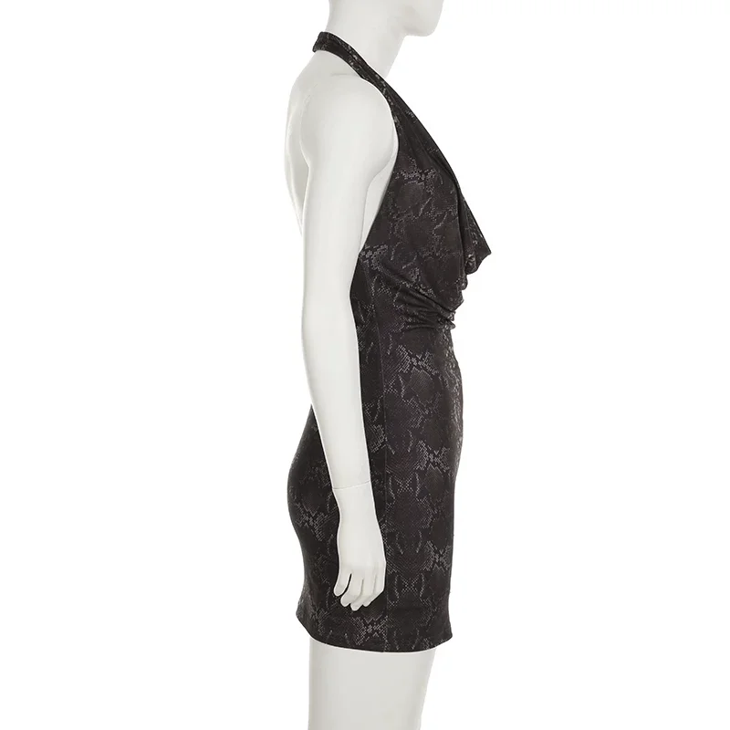 Фото Платья женские весенние ультралегкие, архитектурные, в стиле миллениум, для особых случаев, эффектные, потрясающие, прямые, красивые №2
