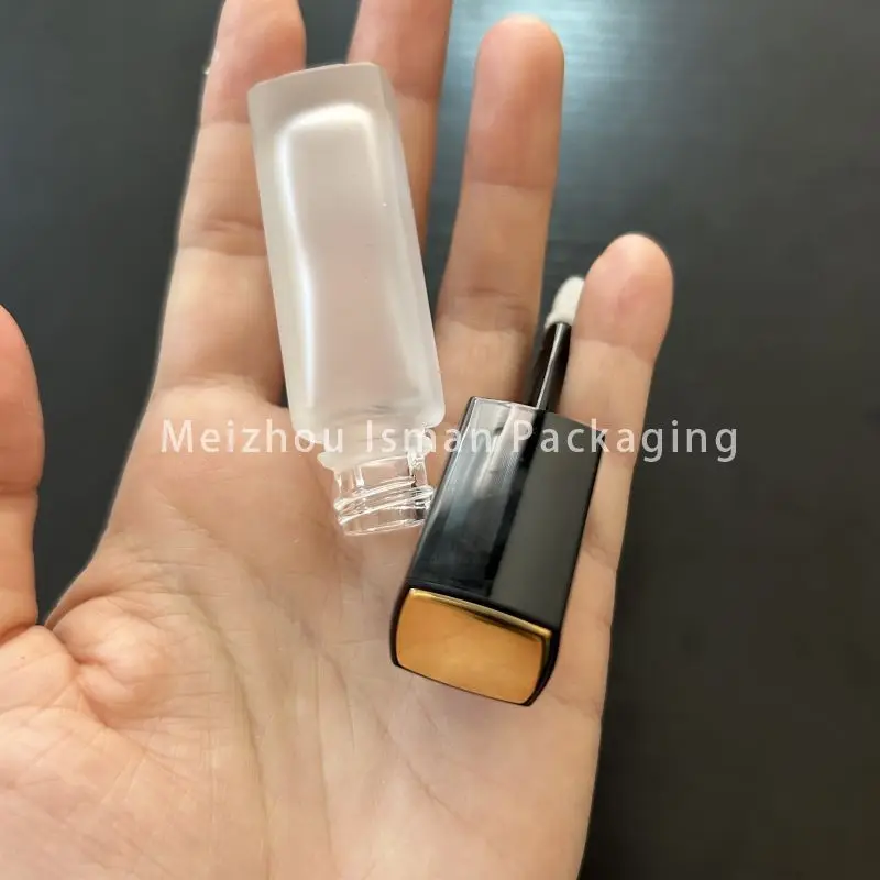 Пустой контейнер для губной помады 4 мл 50 шт.