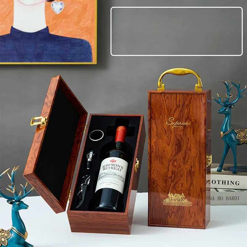 

Деревянная подарочная коробка для вина на 2 бутылки