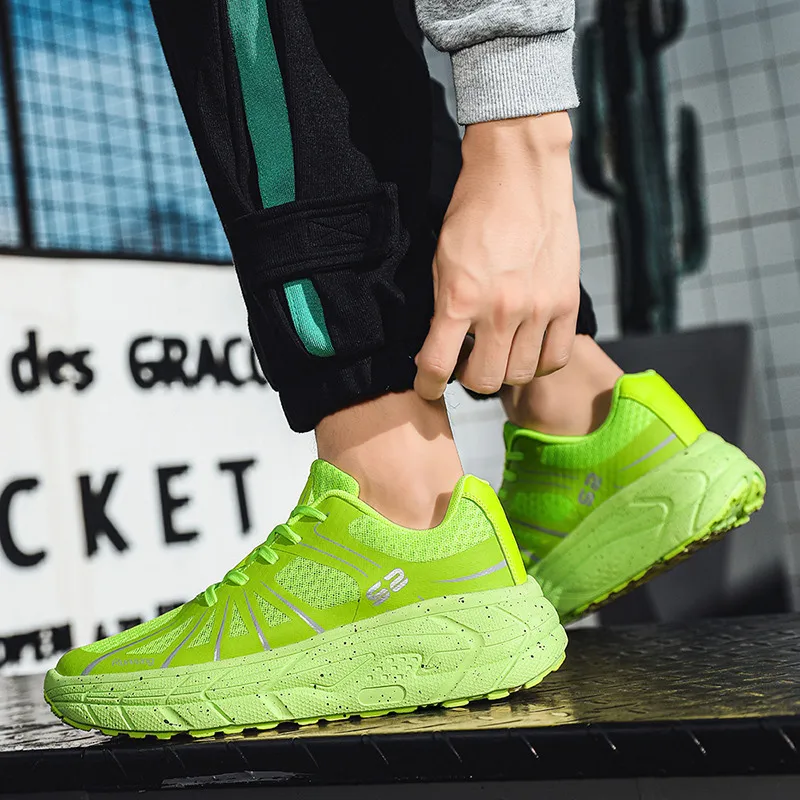 Trend Green Men's Running Shoes Lightweight Jogging Platform Sneakers Men Couple Sports Shoes Breathable Athletic Training Shoes