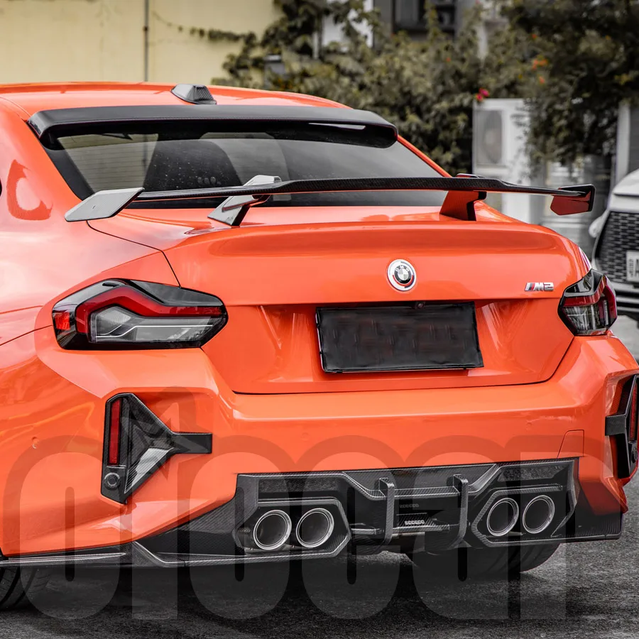 Комплект Заднего диффузора oiomotors SQ из сухого углеродного волокна для BMW G87 M2