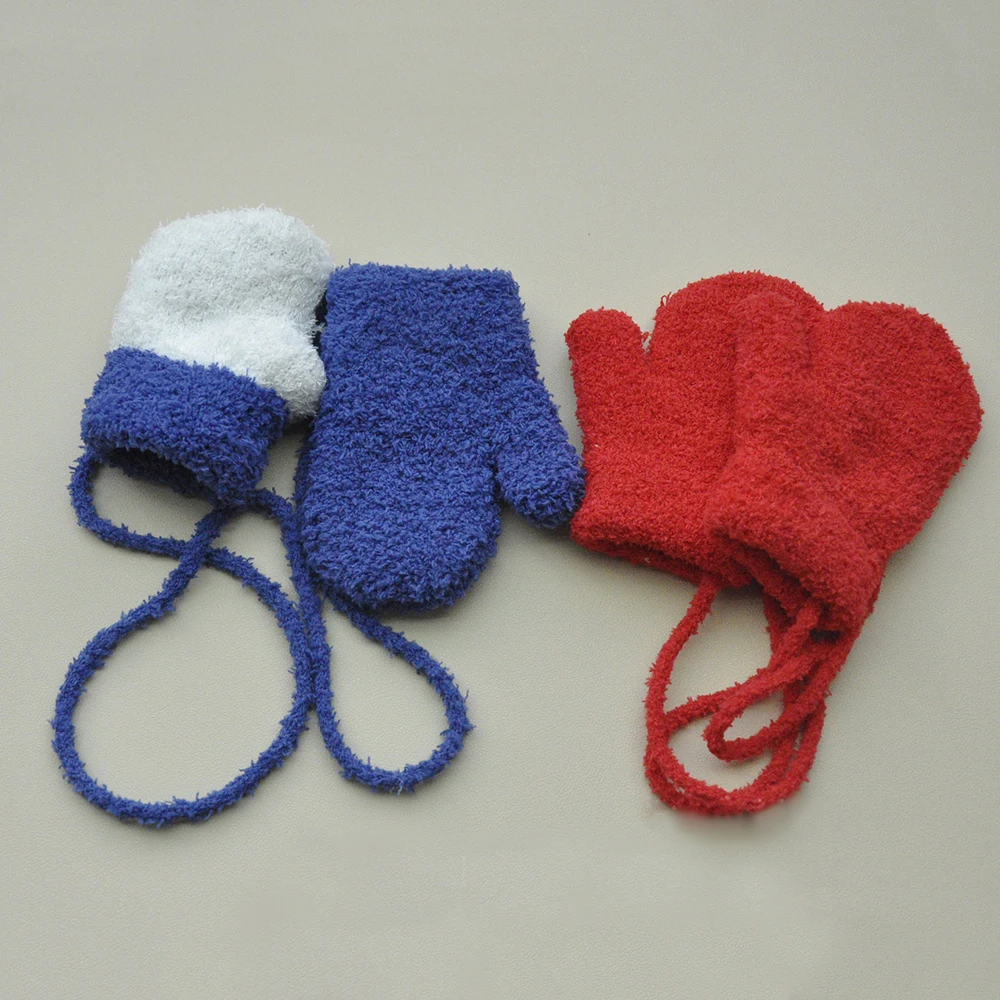 

New Warm Baby Gloves Winter Mittens Children Full Finger Gloves for 1-3Y Kids Hanging Neck Warm Gloves Newborn Baby Accessories