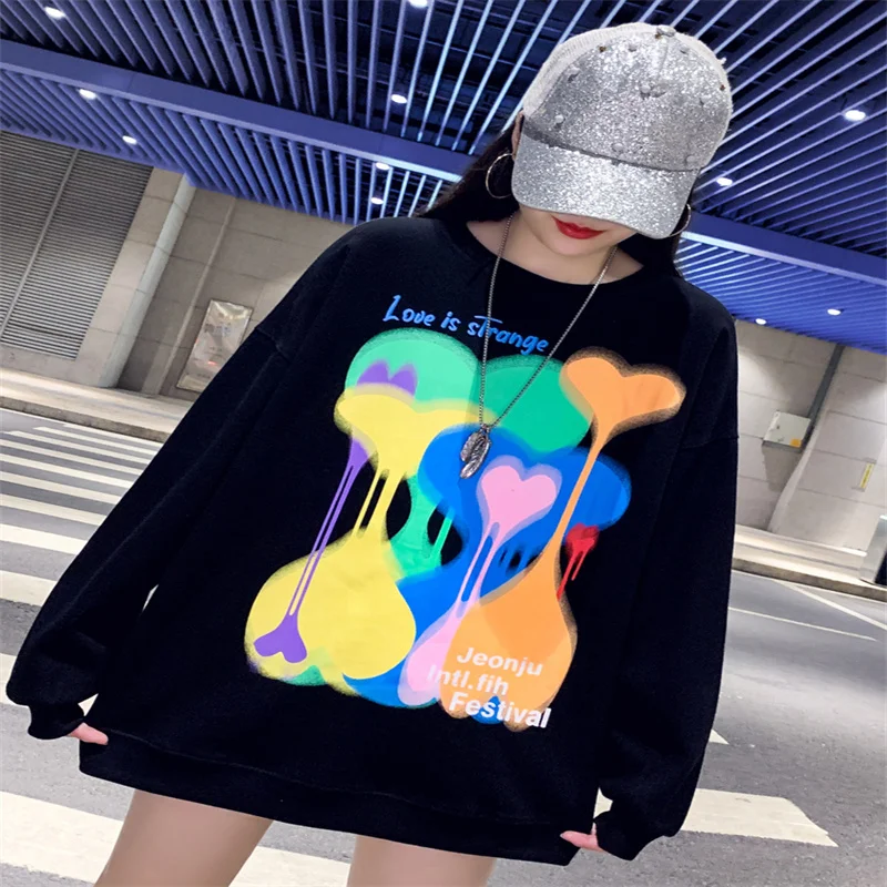 

Женский Свободный Топ средней длины с принтом граффити Sandro River Rainbow Love