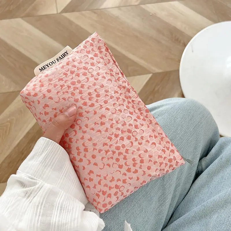 

Милая маленькая косметичка, Портативная сумка для хранения косметики на молнии, Женская внутренняя сумка на молнии, дорожная сумка для стирки, органайзер для косметики