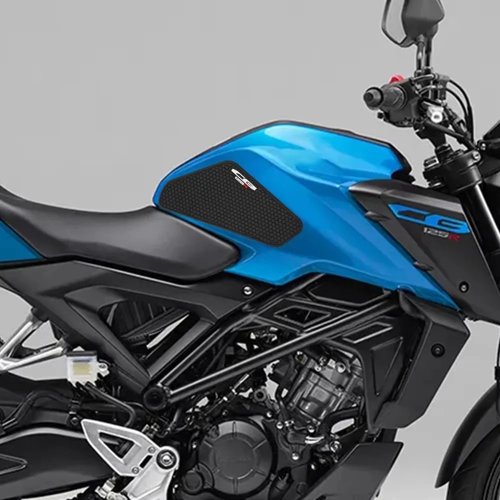 Фото Для мотоцикла Honda CB125R cb125r cb 125r 2018-2025: наклейка-протектор для топливного бака, противоскользящая декоративная наклейка, аксессуары. №5