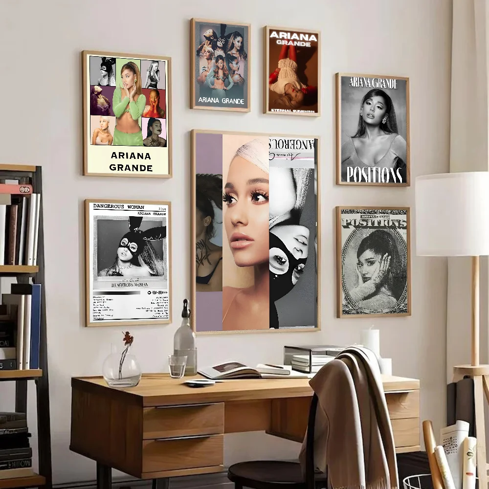 Настенные наклейки Ариана-Гранде
