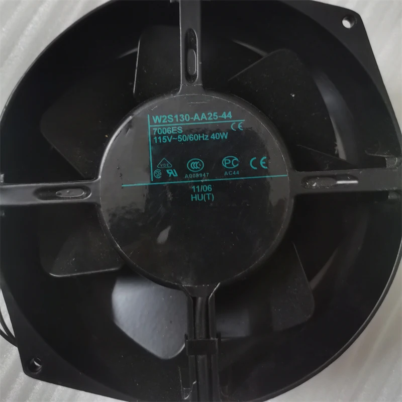 W2S130-AA25-44 115 В 40 Вт 172*150*55 мм вентилятор металлический охлаждающий переменного тока