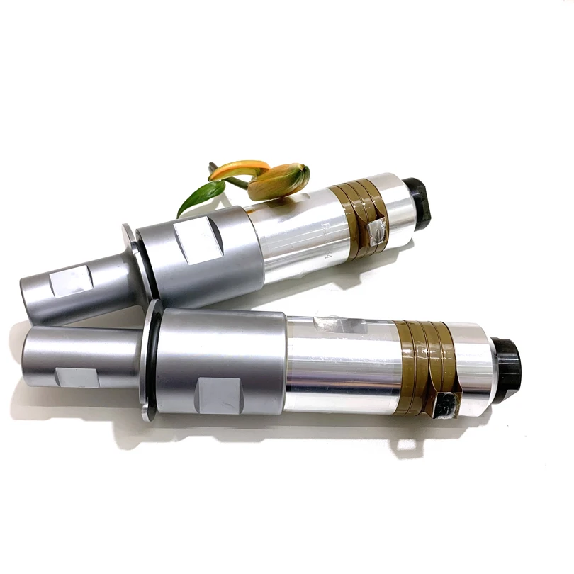 

Factory Supply 20KHZ 2000W Plastic Ultrasonic Welding Transducer And Booster For Face Mask
