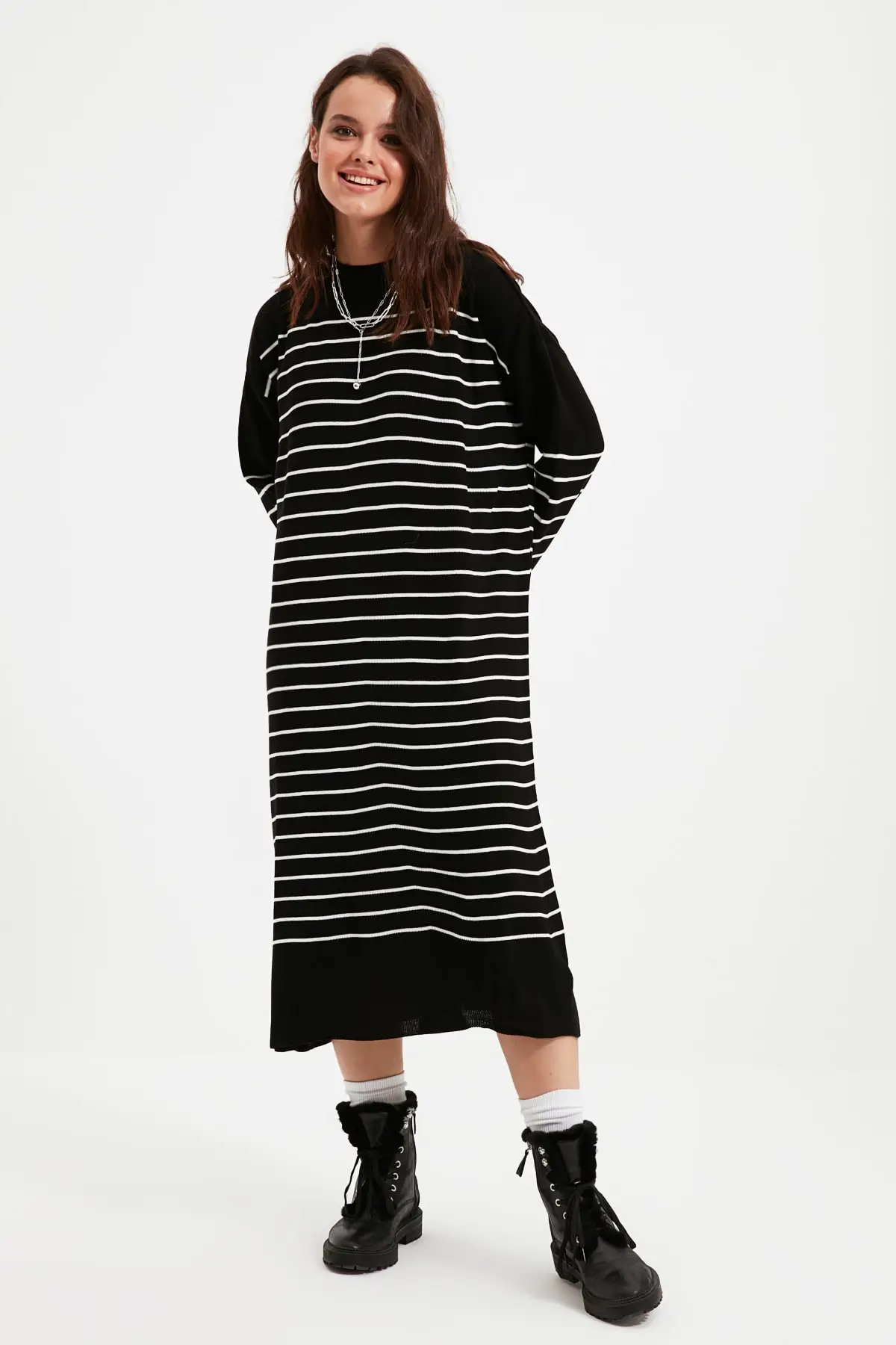 

Trendyol Line Detailed Knitwear Dress TCTAW22EL0032