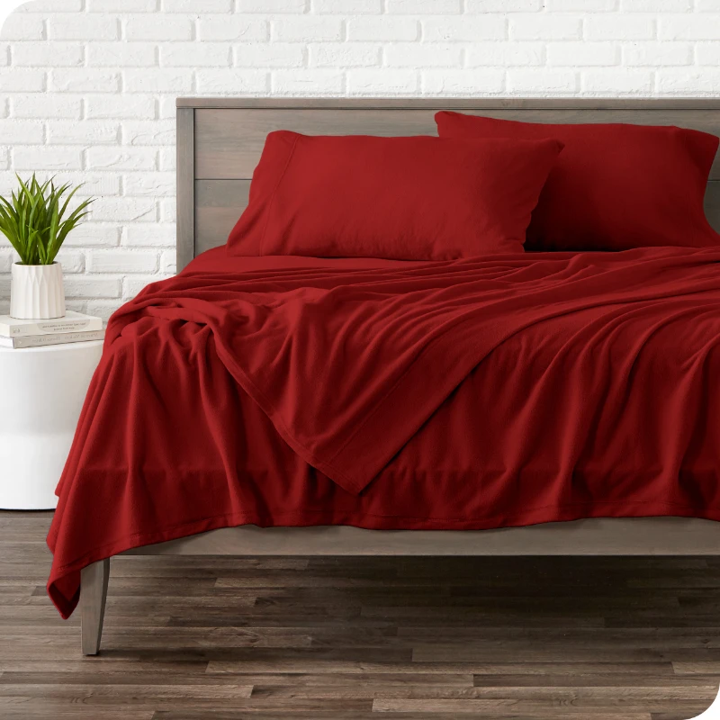 

4 pcs Sheet Set, Extra Plush Polar Fleece, Deep Pocket Bed Sheets, Queen, Red
