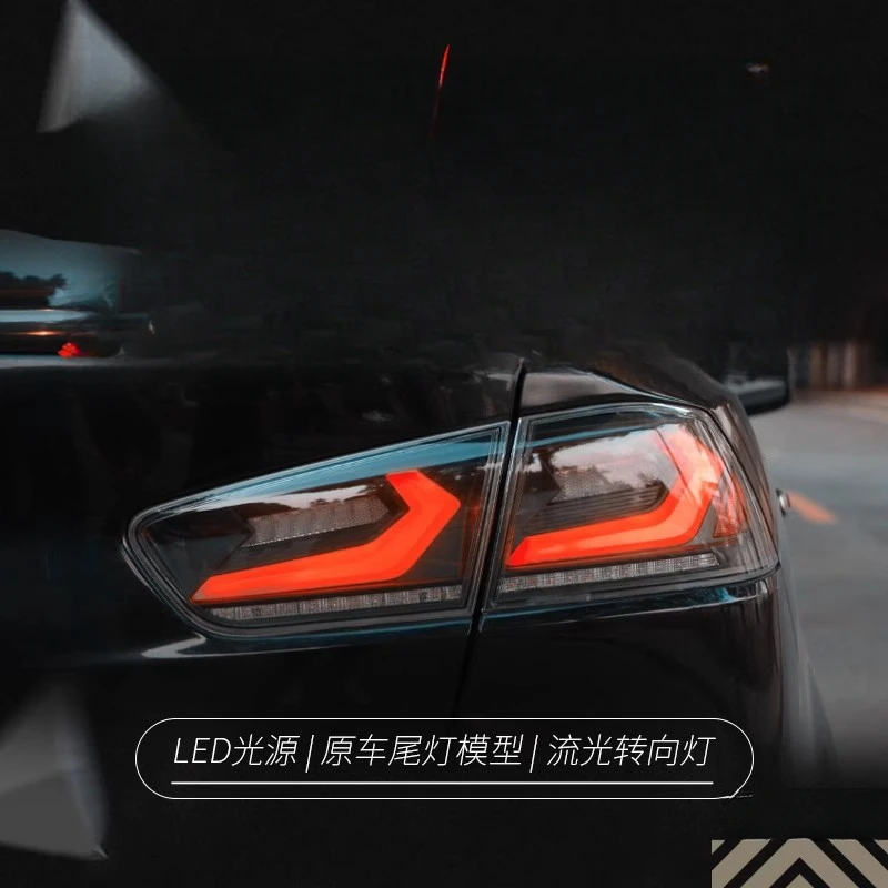 Фото Подходит для Mitsubishi Lancer, задний фонарь в сборе, EVO, модифицированный стиль Corvette, светодиодные ходовые плавные указатели поворота №1