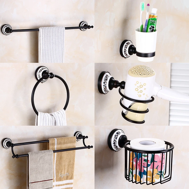 Набор принадлежностей для ванной комнаты из черной латуни фарфоровая Полка