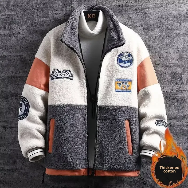 Мужская стеганая куртка на флисовой подкладке с цветными блоками