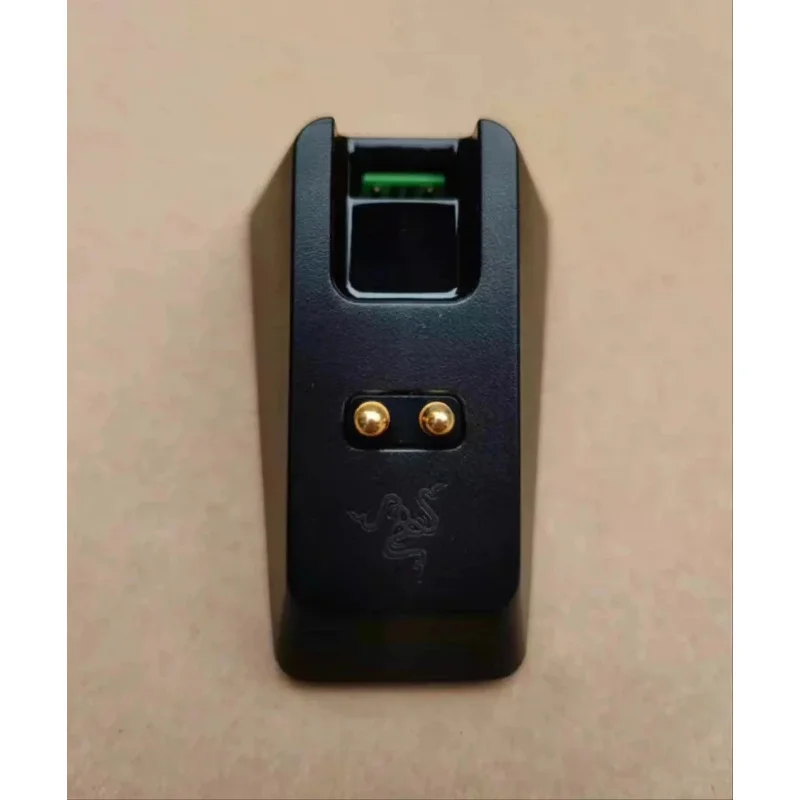 Фото Подходит для оригинальной базовой зарядного устройства RGB для мыши Razer Basilisk, DeathAdder V2 Pro, Viper Ultimte Hyperspeed Lightest Wireless №1