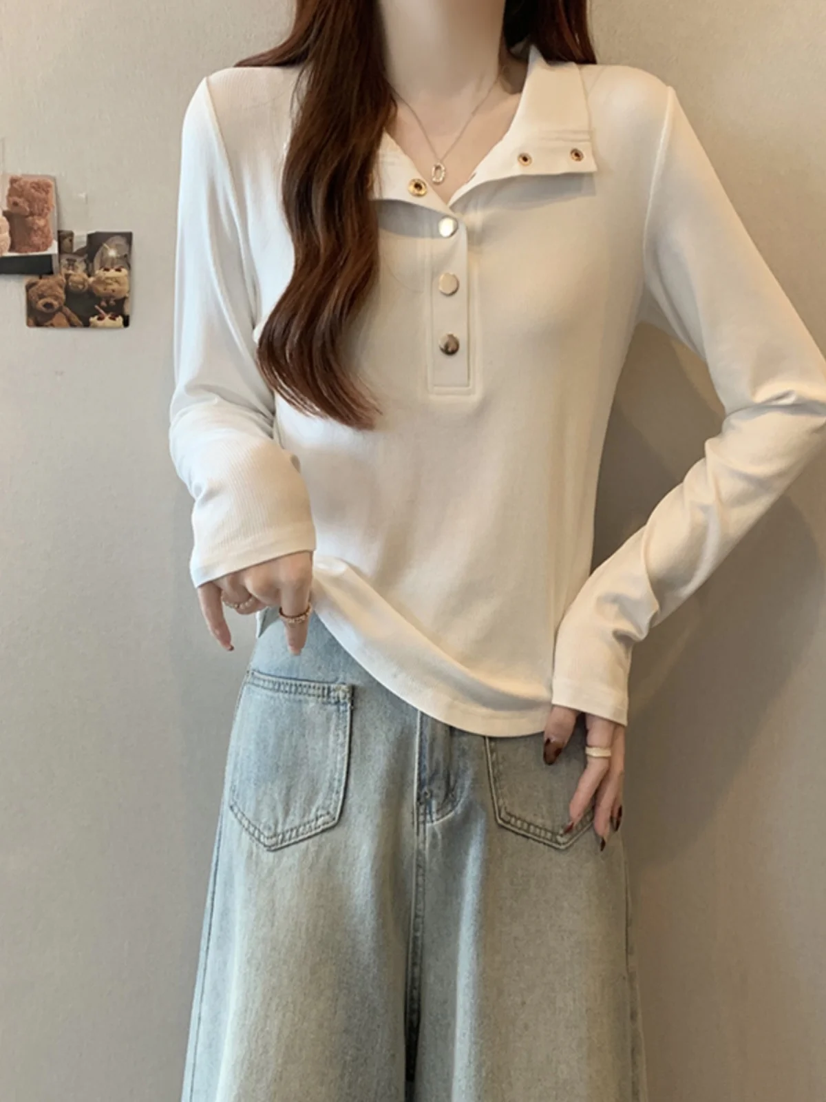 Розовая футболка с воротником-поло и длинными рукавами женская весенняя одежда