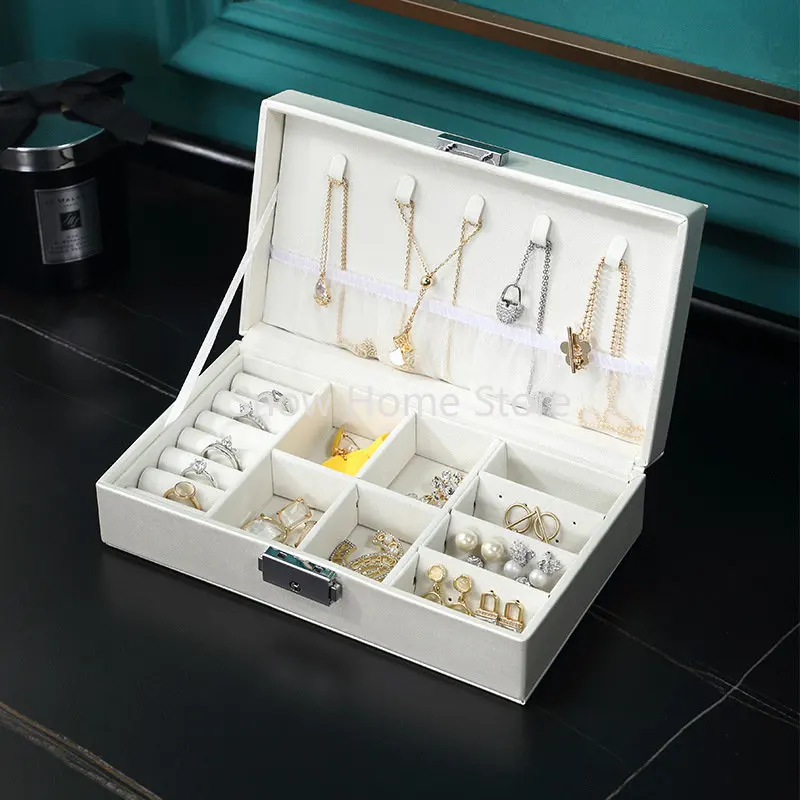 

Solid Color Jewelry Box Ring Earring Necklace Jewelry Storage Rectangular Belt Lock Jewelry Storage