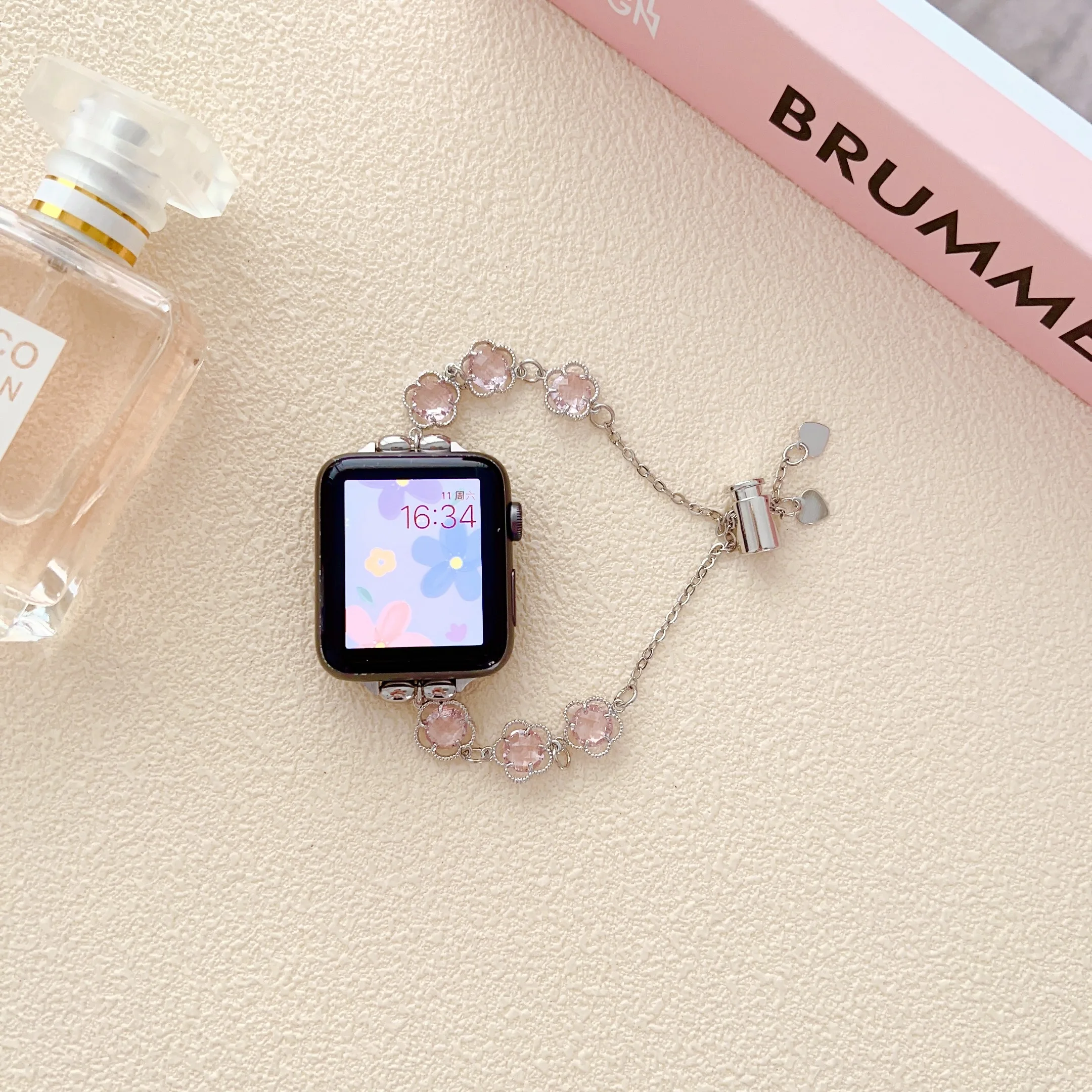 Metal strap for Apple watch band fashion Accessory bracelet chain for iwatch87654321SE new design strap for Ultra women's wrist