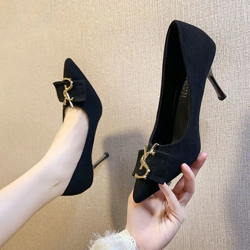 Pointed High Heels Women's Thin Heels 2023 New Fashion with Diamond Square Buckle Fairy Style Single Shoes Ins Autumn