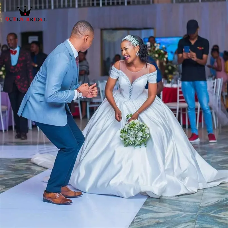 

Бальное платье Свадебные платья с коротким рукавом атласное длинное официальное Элегантное свадебное платье с кристаллами и бусинами Инди...