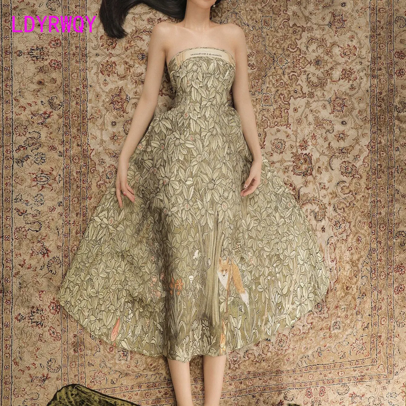 Платье с лямкой на шее и принтом бюстгальтера французское платье широкой юбкой