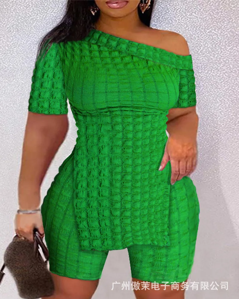 

Textured Skew Neck Split Hem Top & Shorts Set Women Solid Color Fashion Casual Spring Summer Short Sleeve Top High Waist Shorts