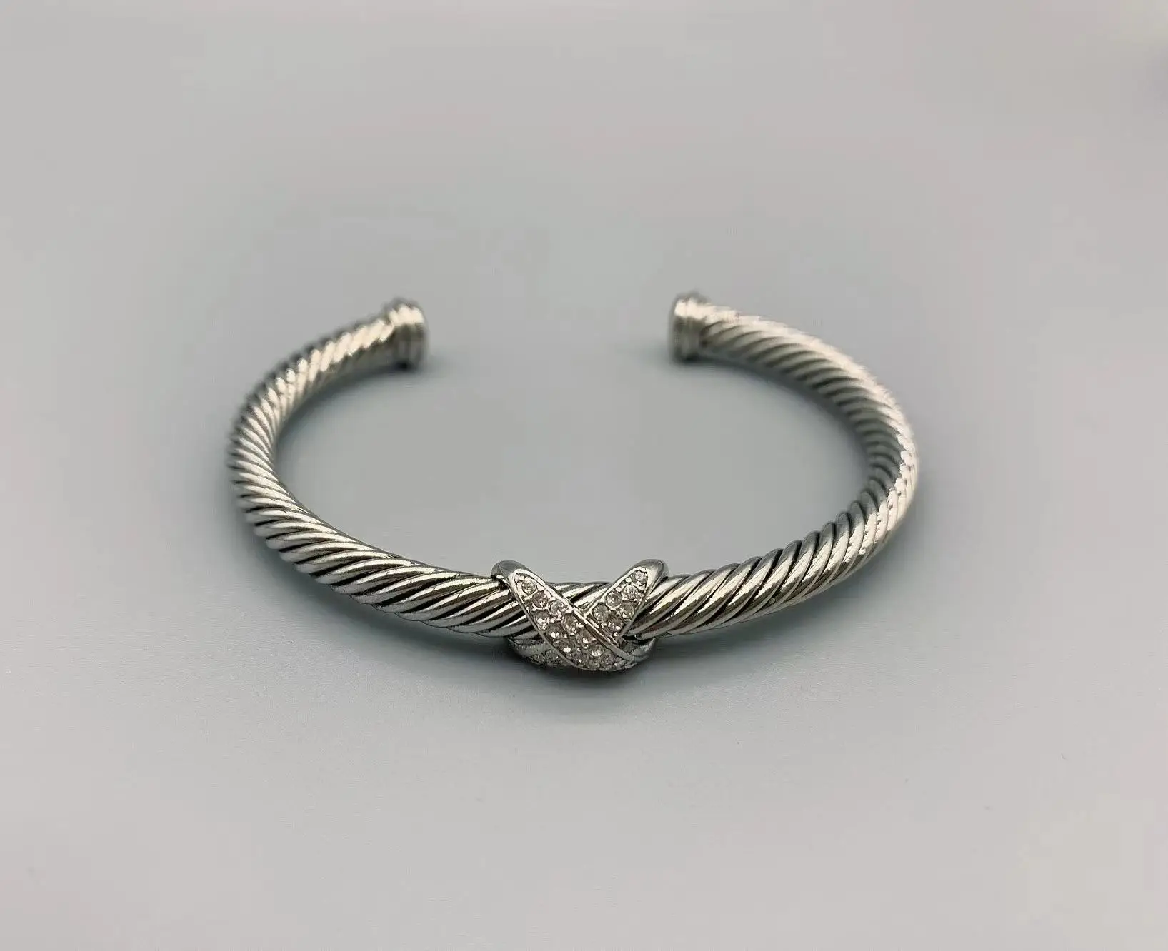 

Le Han Jewelry Cable Silver X Station With Clear Cubic Zirconia 4 MM